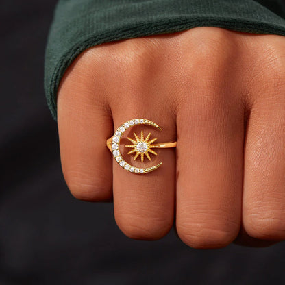 S925 Crescent moon & star ring