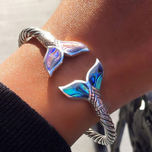 Elegant mermaid tail bracelet