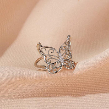 Vintage Baroque Openwork Butterfly Queen Ring