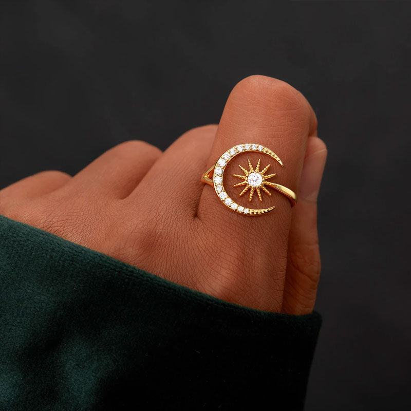 S925 Crescent moon & star ring