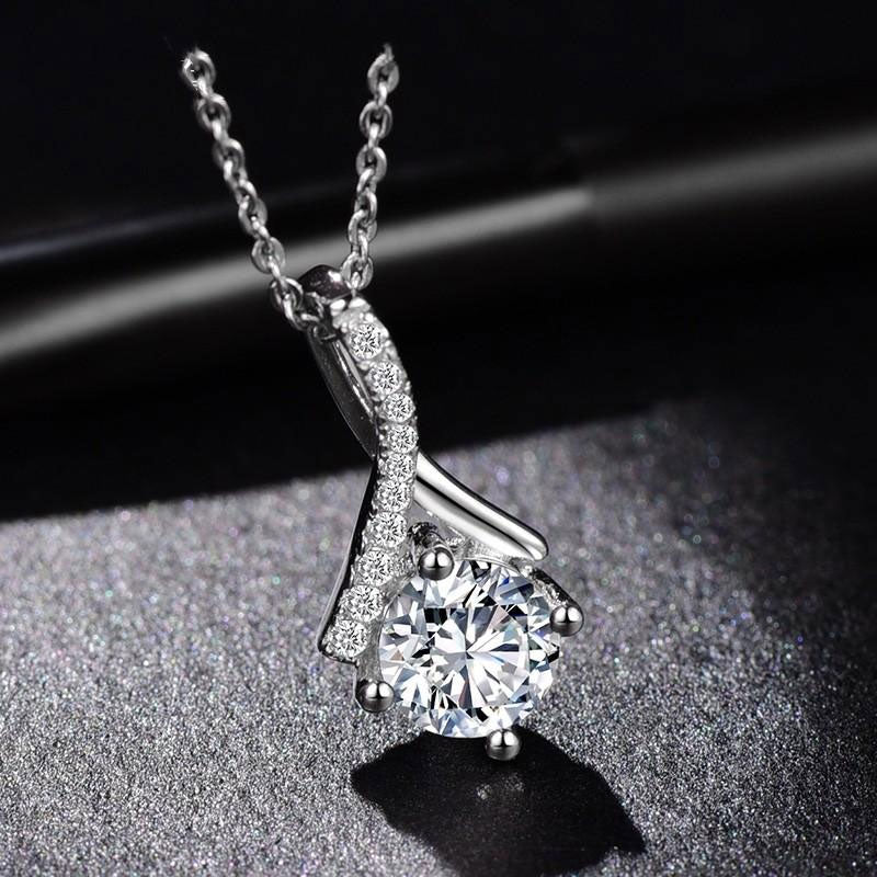 TO MY GRANDDAUGHTER - WHITE GOLD NECKLACE